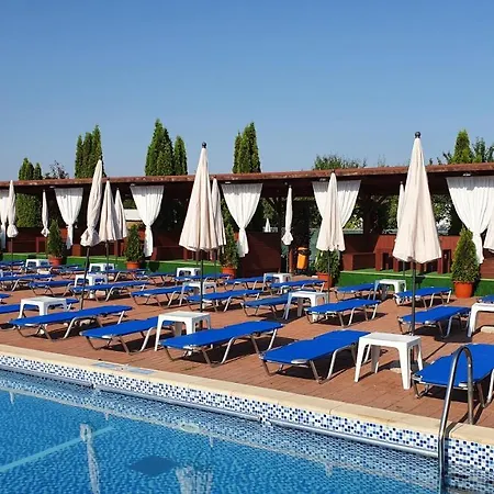 Garden Club 3* Brașov