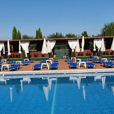 Hotel Garden Club Brasov