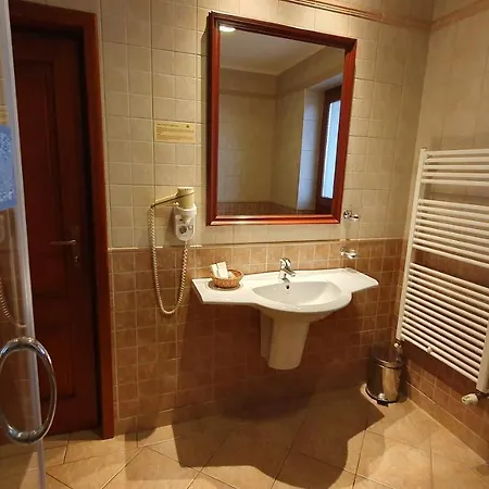 Garden Club Hotel 3*