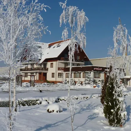 Hotel Garden Club Brasov